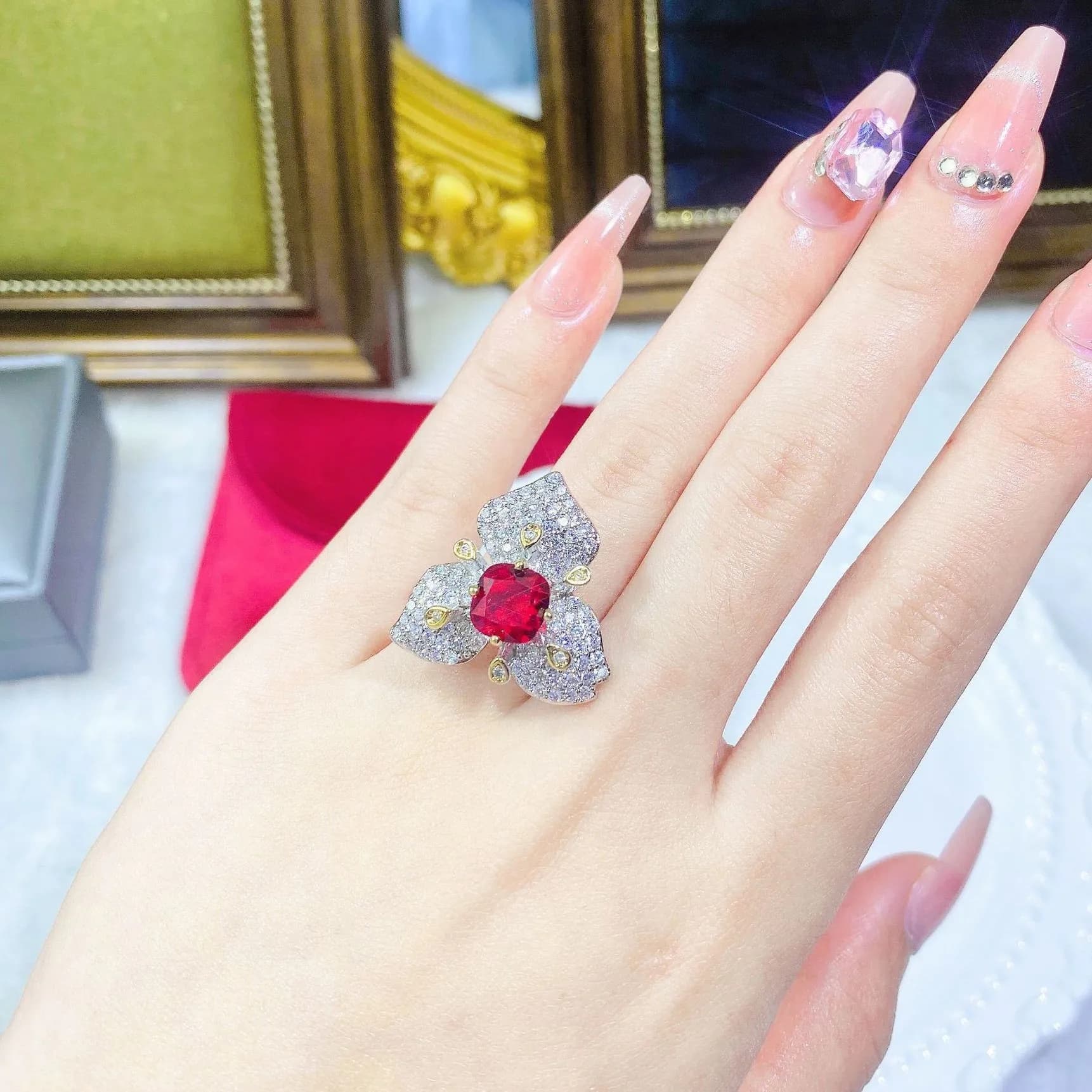 Parures de bijoux de luxe européennes et américaines, entièrement serties de diamants, avec émeraude