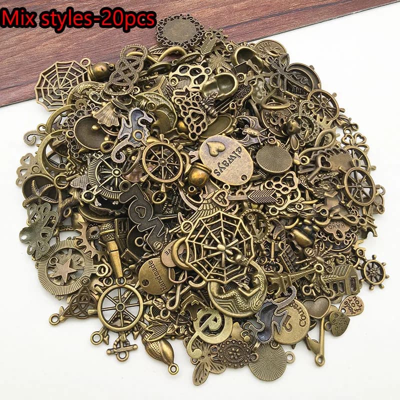 Vintage couleur mixte 20/30/50pcs Multi Styles aléatoire Antique Bronze pendentif à breloques perles