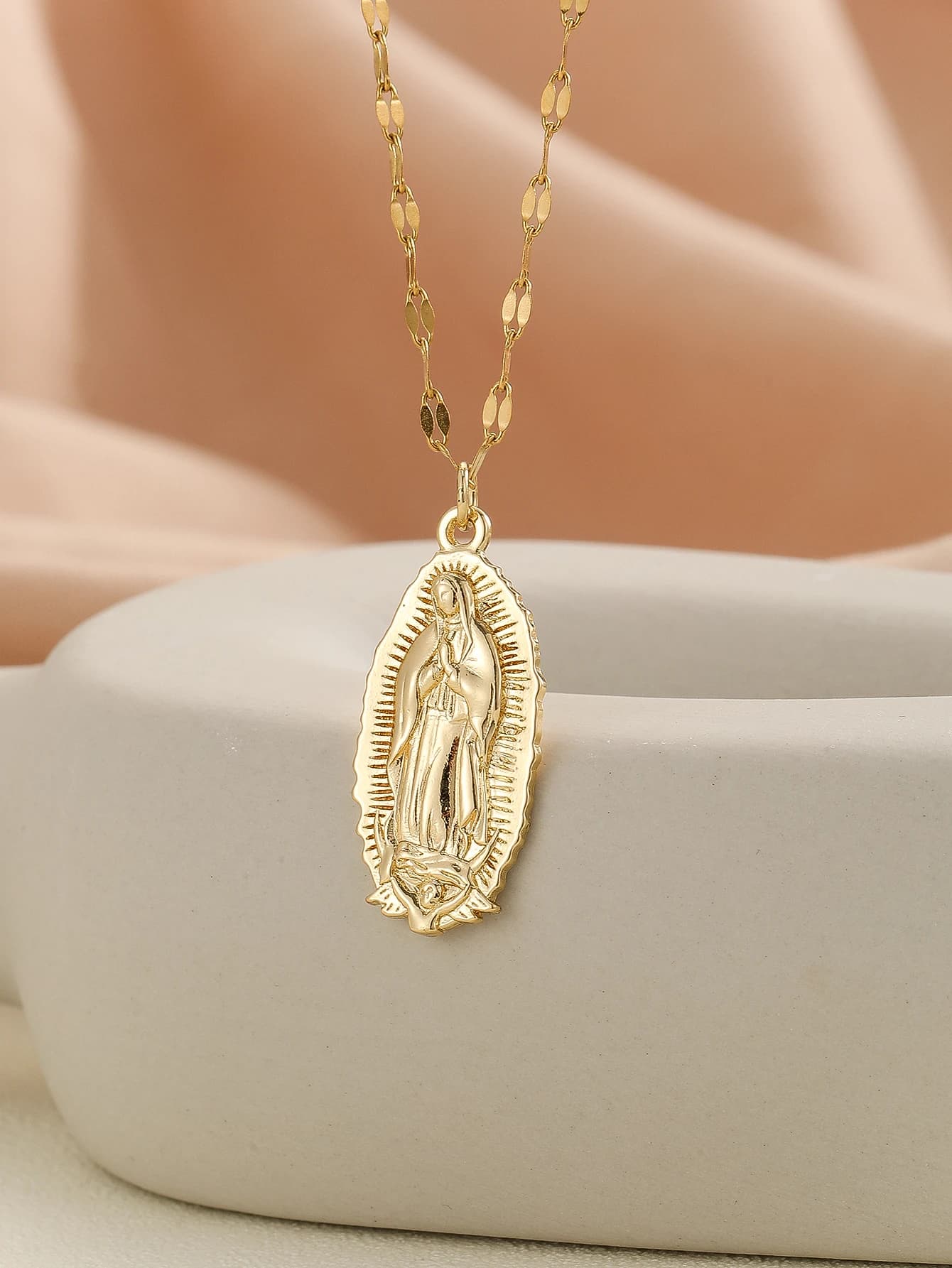 Collier pendentif multicolore plaqué or de luxe, bijou élégant au charme vintage, cadeau pour femmes