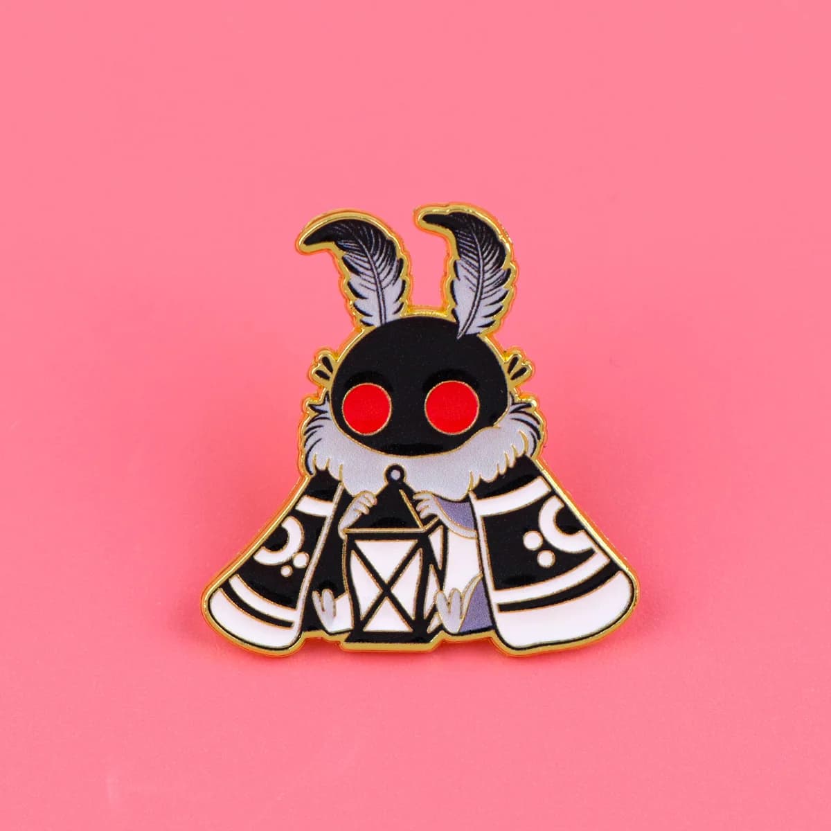 Broche en émail Mothman, broche gothique, broche de revers pour sacs, vestes, vêtements, accessoires