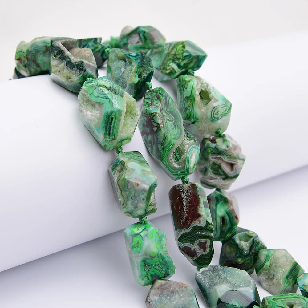APDGG Grandes perles de pendentif en agate Crazy Lace verte naturelle, coupées en forme de grotte, e
