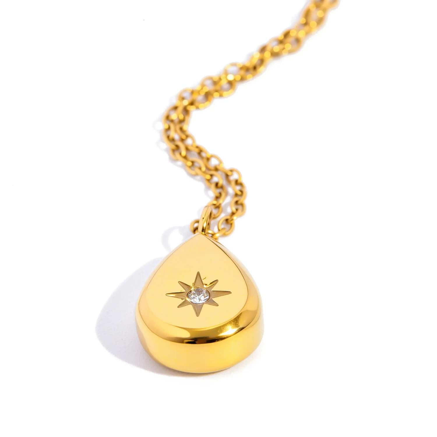 Collier exquis avec pendentif briolette et carré pour femme |   Chaîne plaquée or 18 carats en acier
