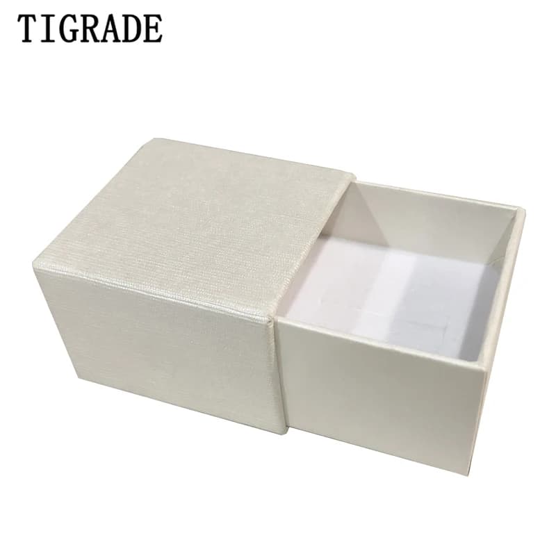 Frais supplémentaires pour la gravure / Autres frais / Frais d'expédition / Service personnalisé / A