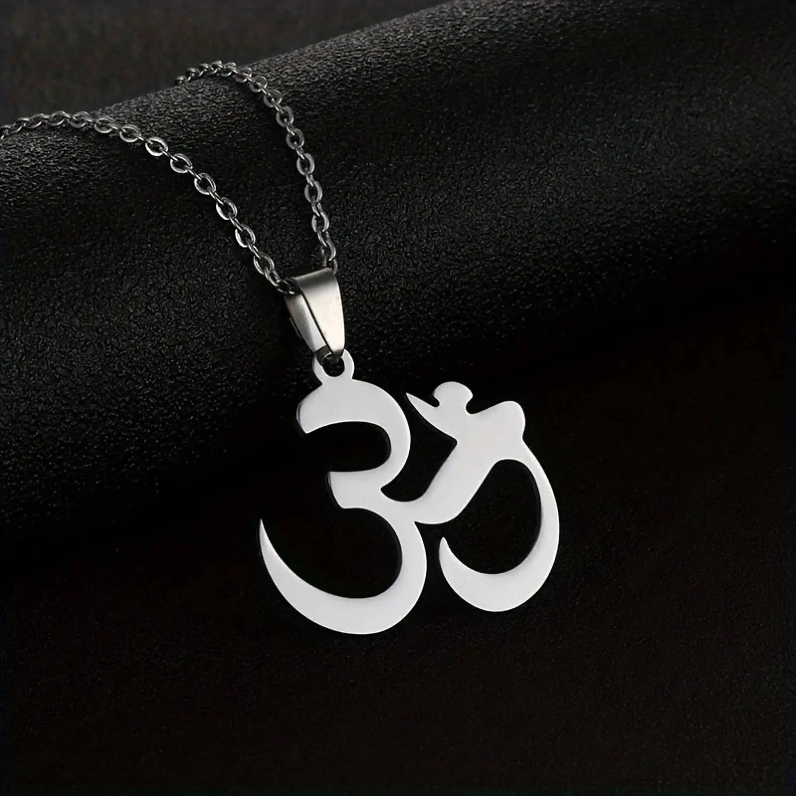 Collier avec pendentif symbole OM indien pour femmes, bijoux en acier inoxydable, cadeau de yoga et 