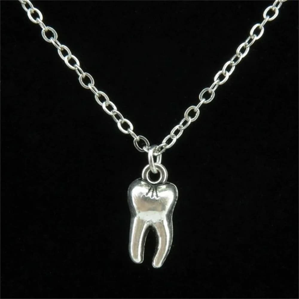 Collier de dents en alliage rétro, pendentif, Design de Niche créatif, tendance de rue, chaîne de cl