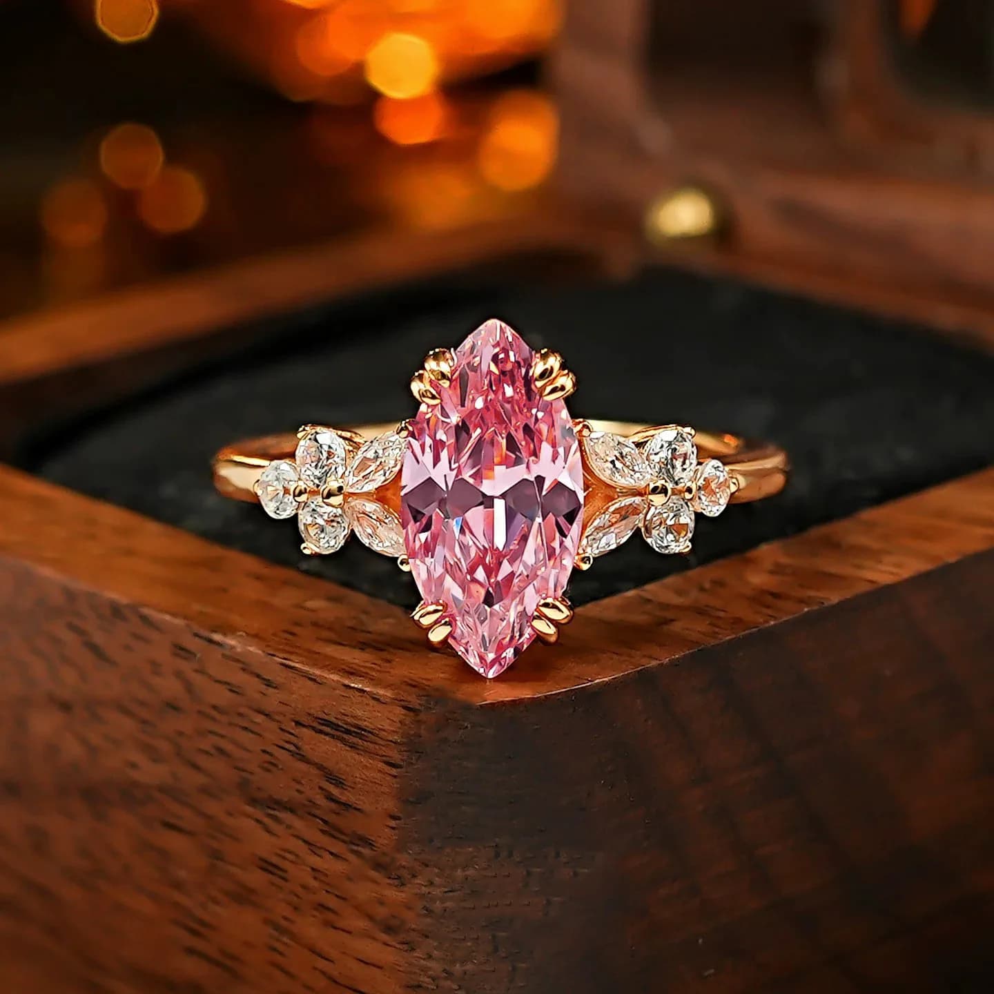 Bague pour femme en or 14 carats sertie de diamants de forme marquise luxueuse - Bijoux de fête et d