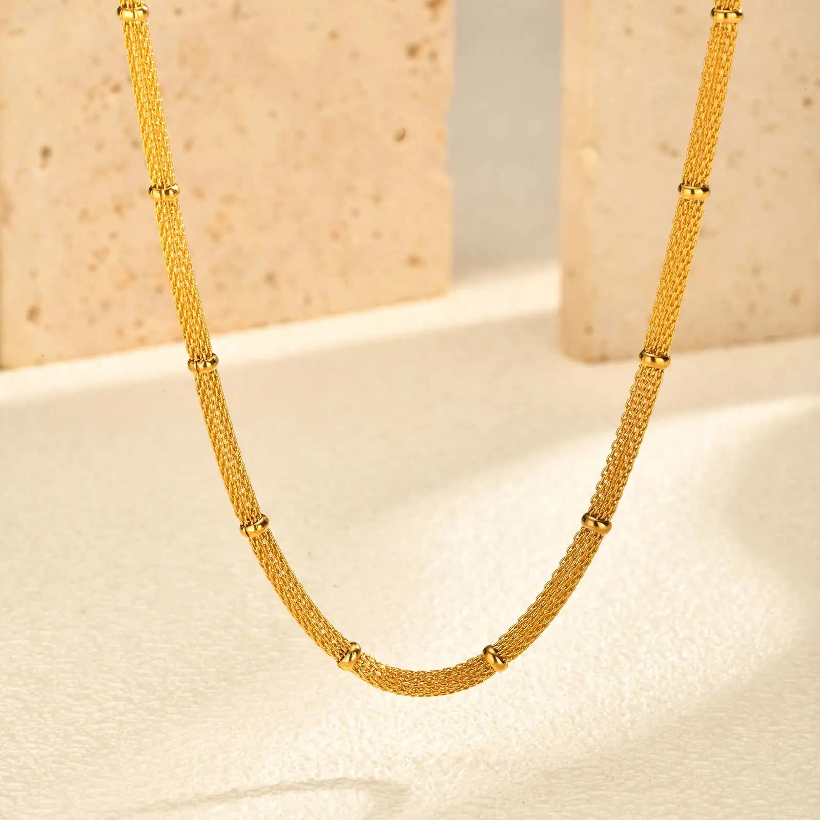 Collier chaîne de perles en maille tendance pour femmes, colliers creux en acier inoxydable plaqué o