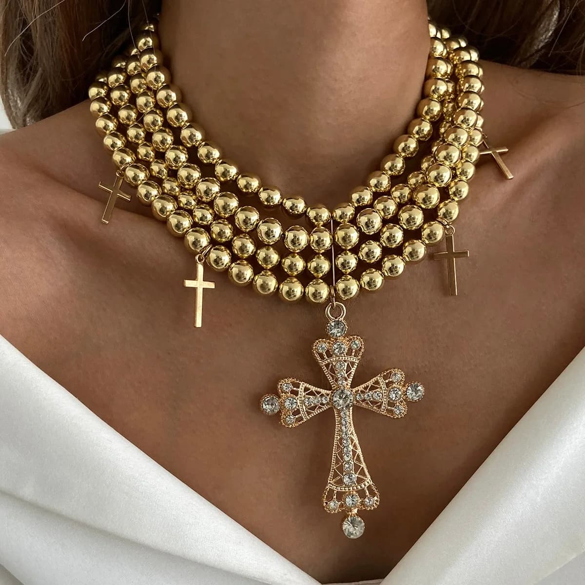 Collier multi-couches en diamant de style luxe léger européen et américain, collier de perles CCB à 
