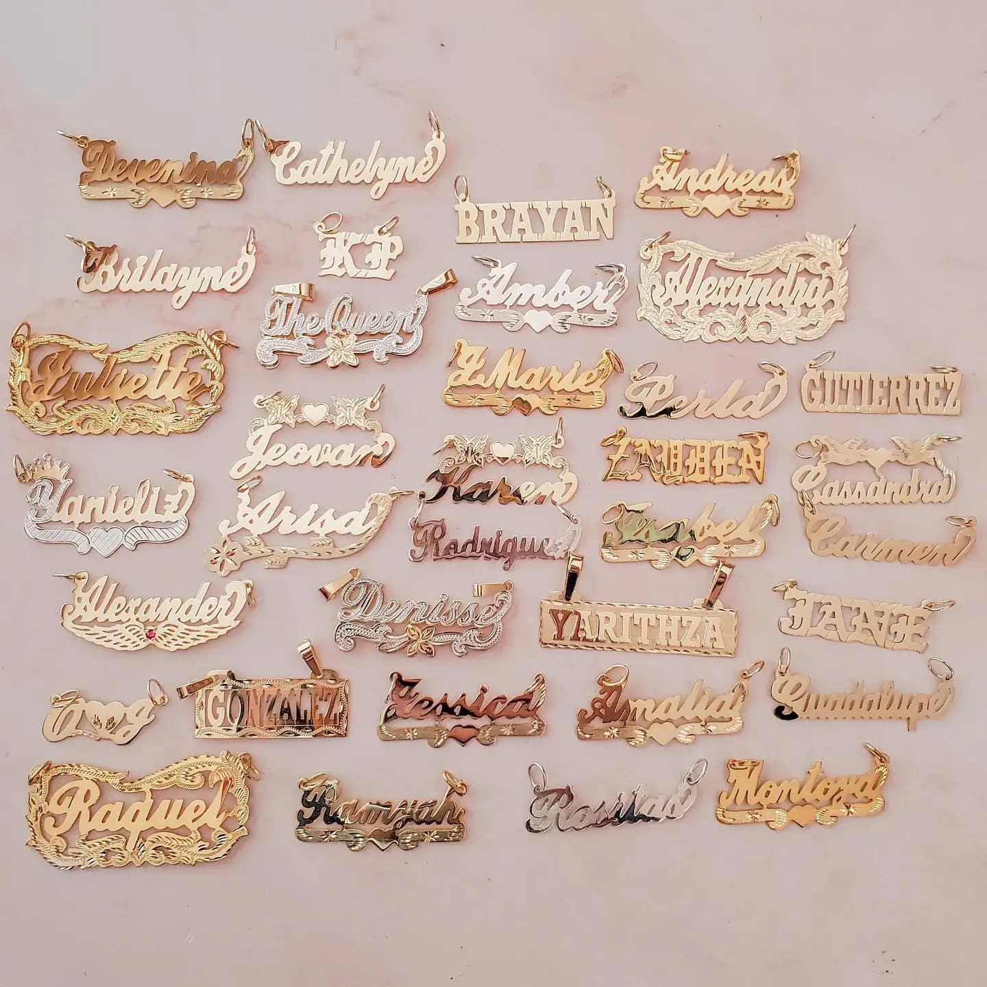 Collier personnalisé avec nom pour femmes, plaqué or 18 carats, avec nom pour son bijoux, plaque sig