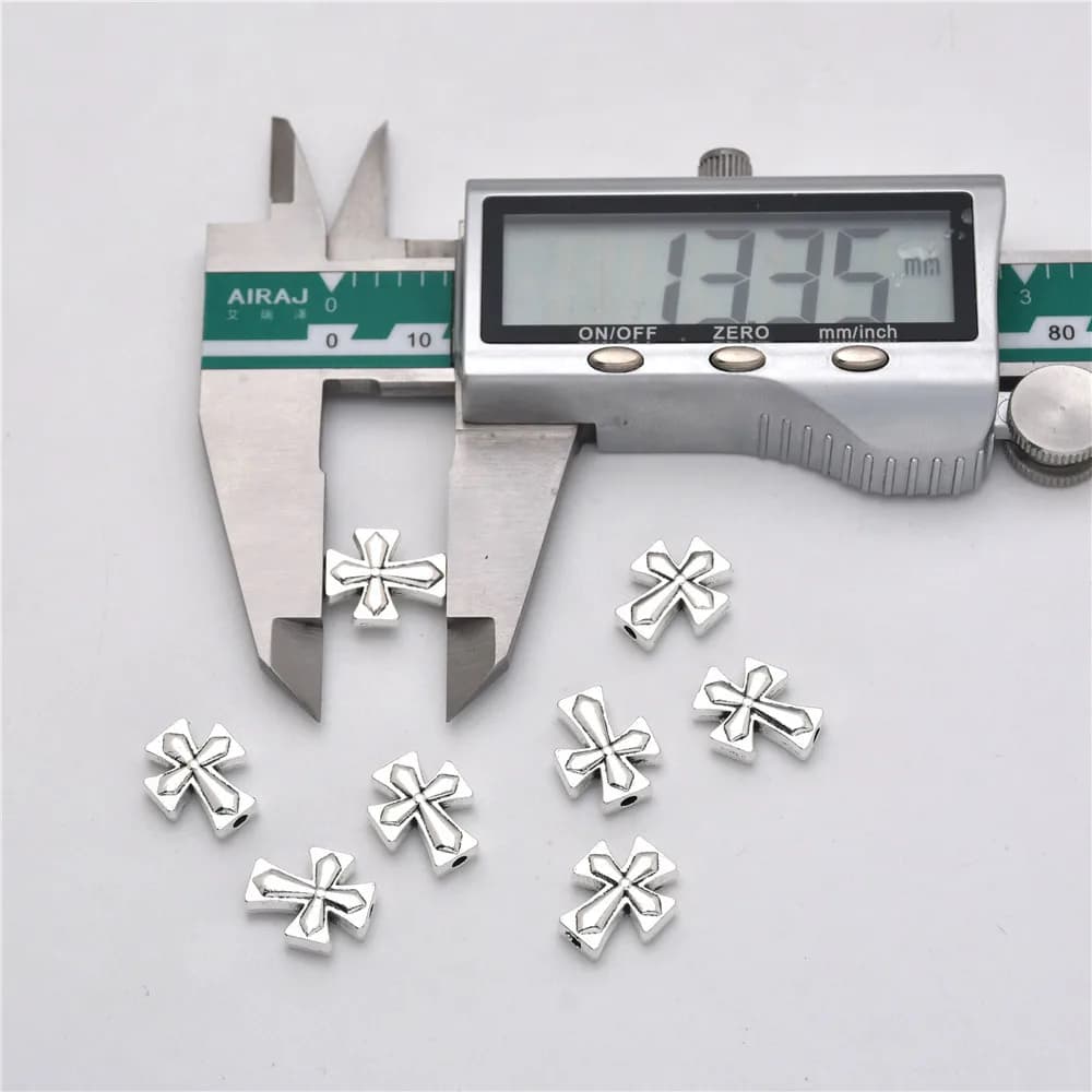 10 pièces 13*11mm couleur argent Antique croix alliage perles bijoux bricolage Bracelet fait à la main collier accessoire matériel