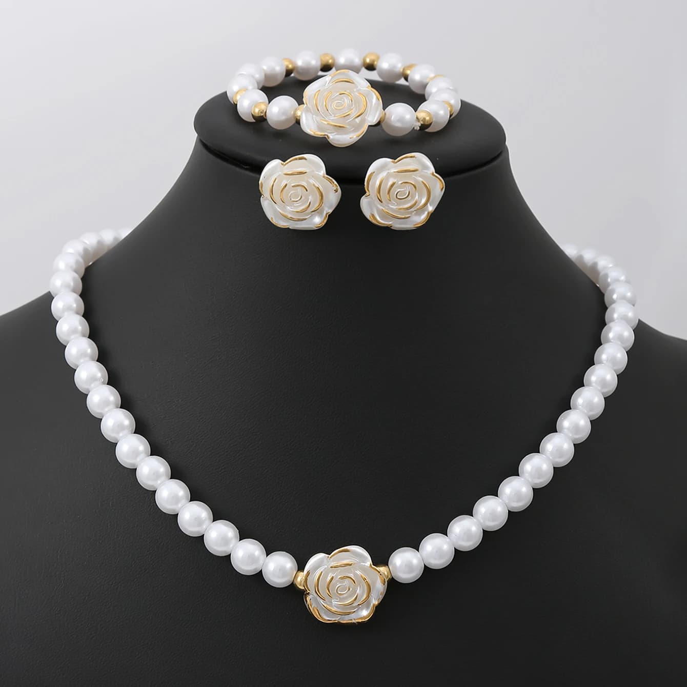 Ensemble de bijoux camélia à la mode, collier + Bracelet + boucles d'oreilles élégant en Imitation de perles, bijoux pour femmes, rencontres, vacances de mariage