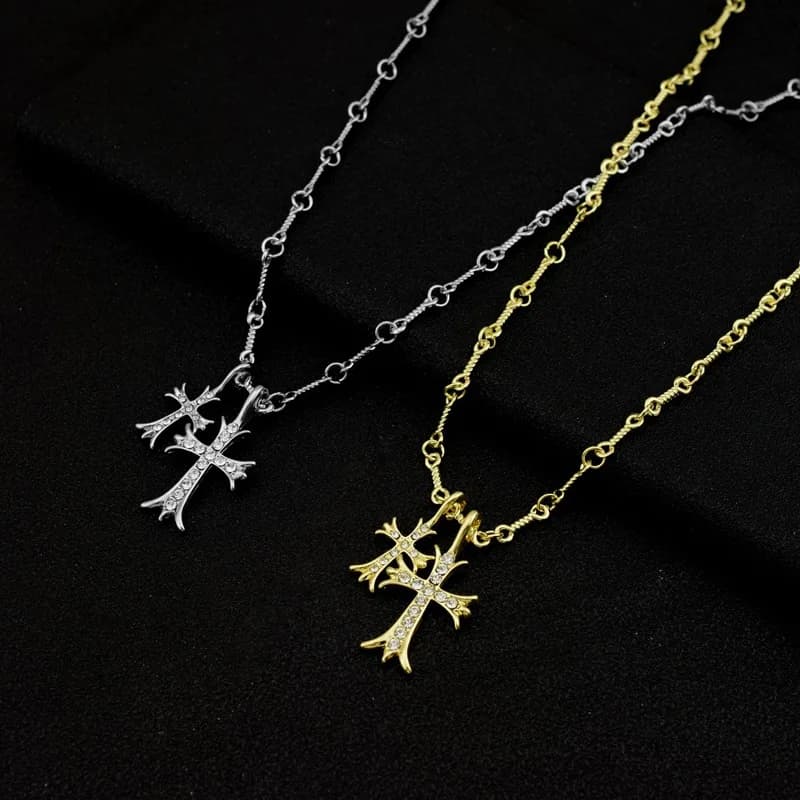 Collier double croix entièrement serti de diamants, pendentif hip-hop rétro, chaîne de clavicule, chaîne de personnalité, collier ras-du-cou