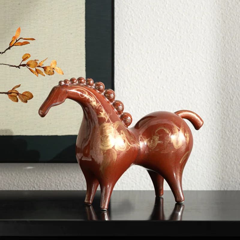 Nouveaux meubles en céramique cheval rouge doré de style chinois, articles décoratifs, cave à vin de salon et cadeaux de pendaison de crémaillère