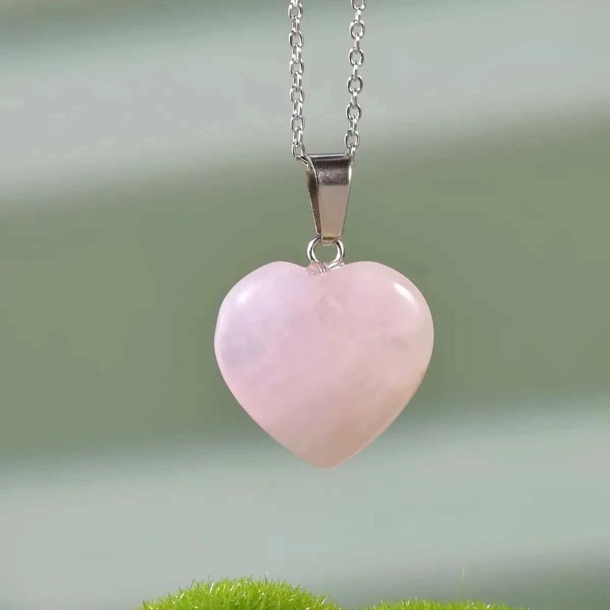Ensemble de pendentifs et colliers en Quartz Rose