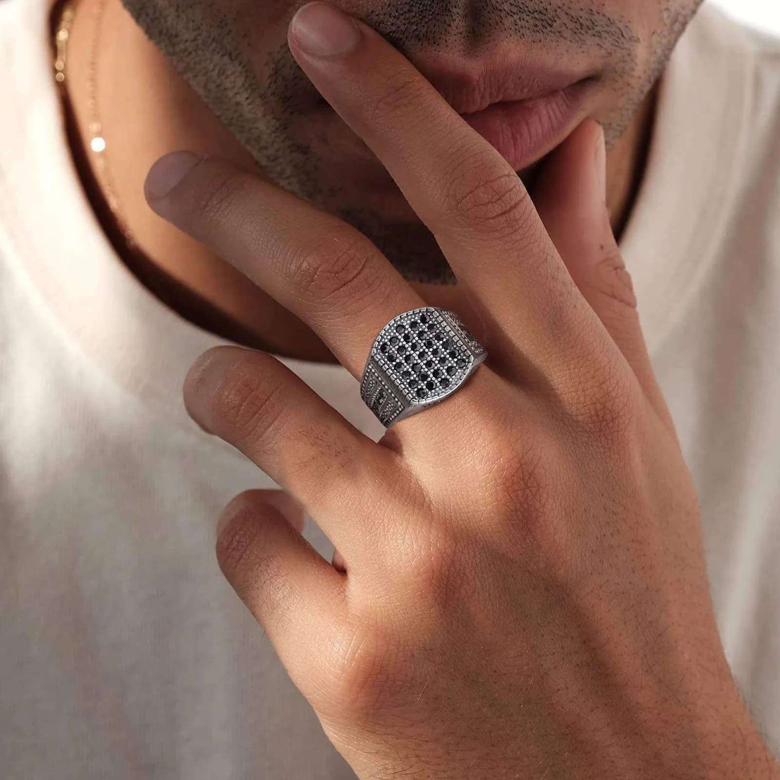 Bague en pierre noire pour hommes et garçons, bague de pouce en acier inoxydable, bague carrée épaisse, bijoux Punk luxueux, cadeaux