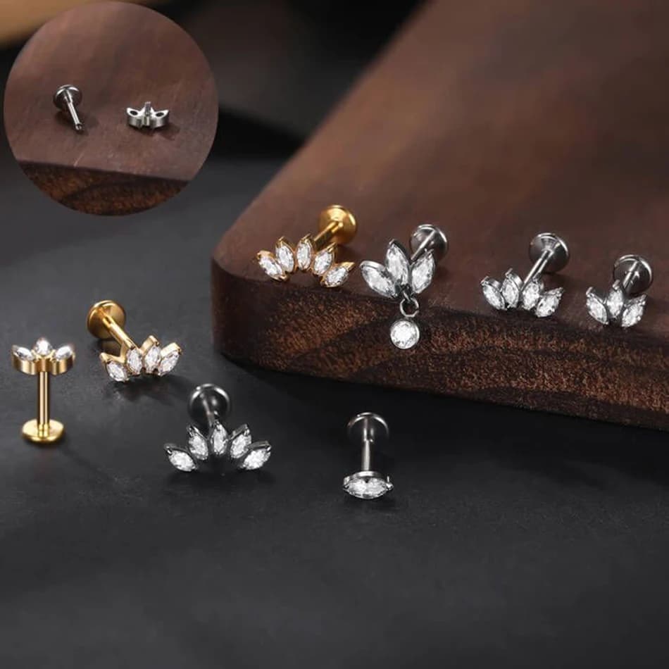 1PC titane Labret Monroe Medusa Piercing Marquise Cz couronne Helix Cartilage dos plat boucle d'oreille Tragus conque bijoux femmes