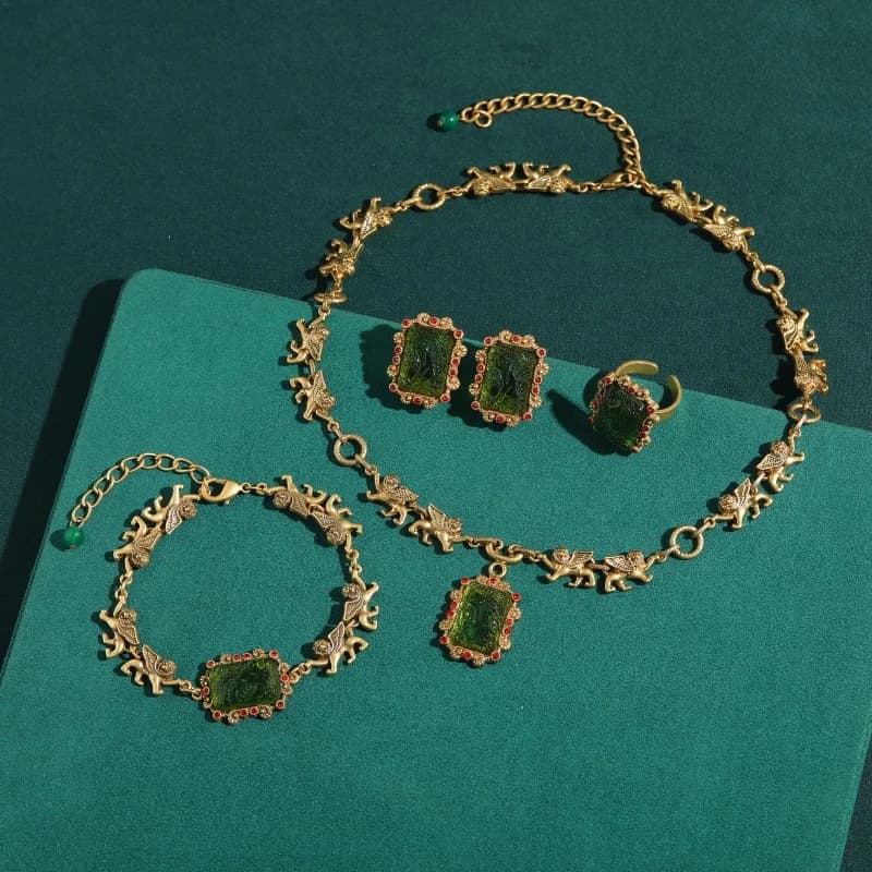 Parure de bijoux vintage carrée en émail vert, collier, bracelet et boucles d'oreilles Lion couleur or style Cour Royale, marque de luxe, haute qualité, cadeau
