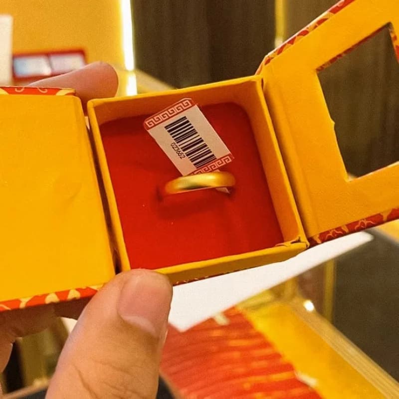 Bague mate en or 24 carats AU999