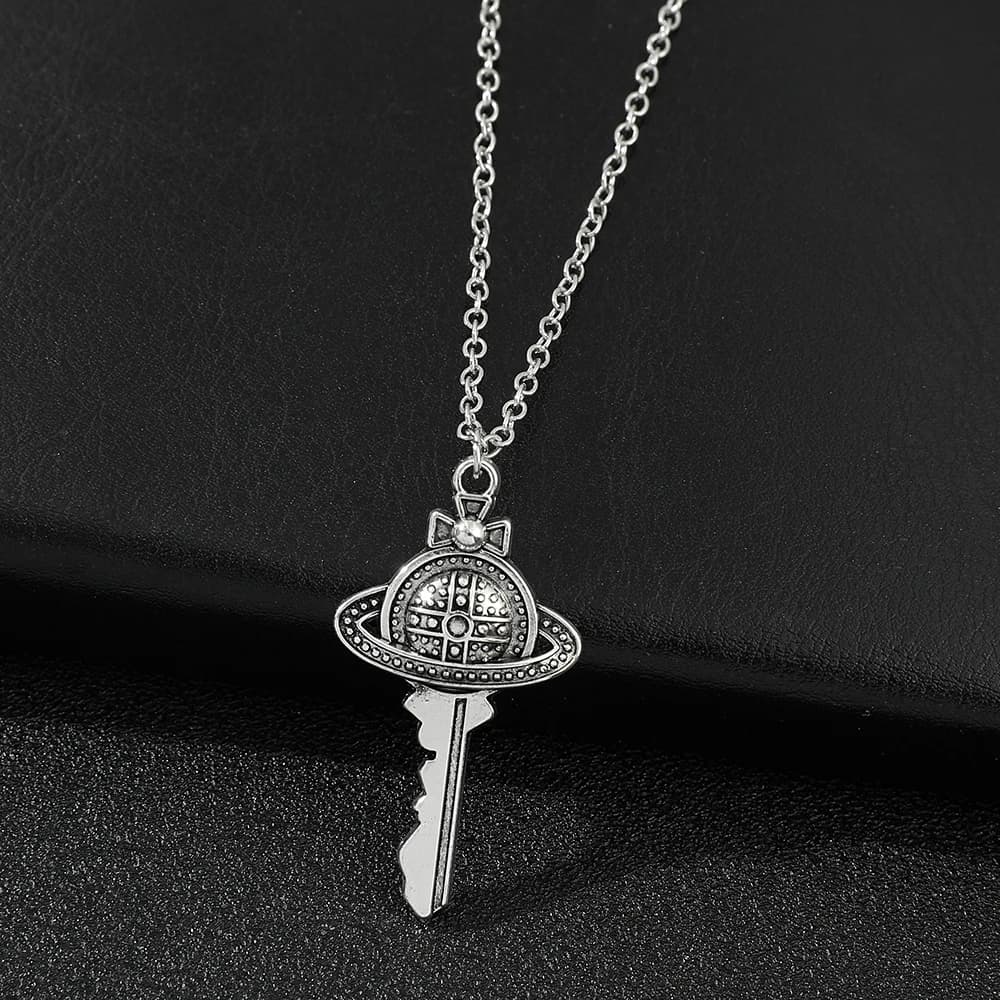 Collier à clé de style punk vintage, pendentif créatif pour hommes et femmes, accessoire de bijoux tendance