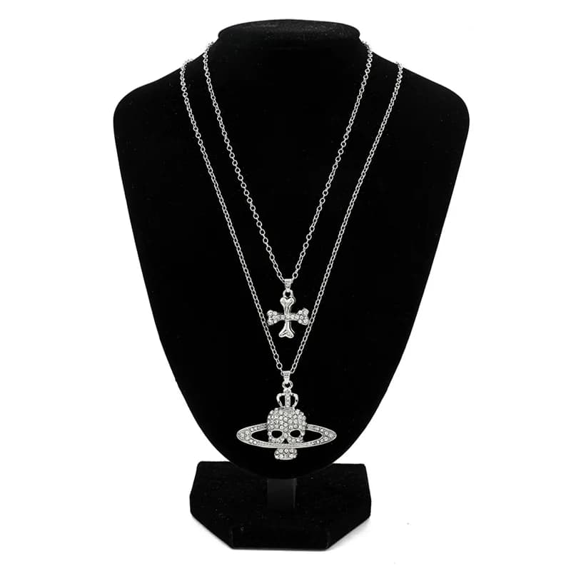 Pendentif crâne en strass