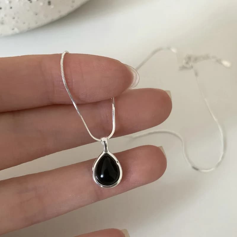 Collier en argent Sterling 925 avec Agate noire pour femmes et filles, chaîne en os de serpent, bijoux en forme de goutte d'eau, cadeau, livraison directe