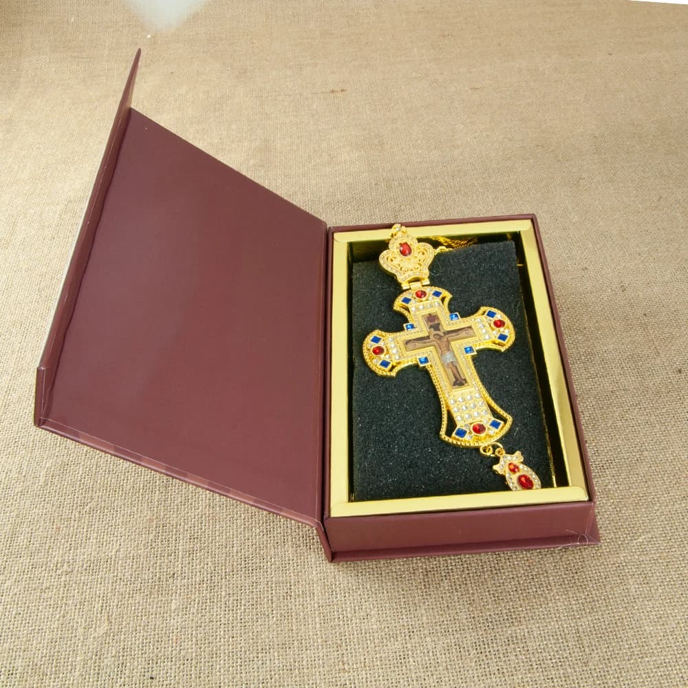 Collier croix de Jésus exquis