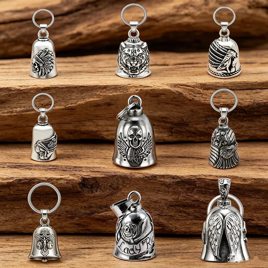 Porte-clés cloche de moto tête de mort pour homme, accessoire porte-bonheur pour la conduite et l'exorcisme
