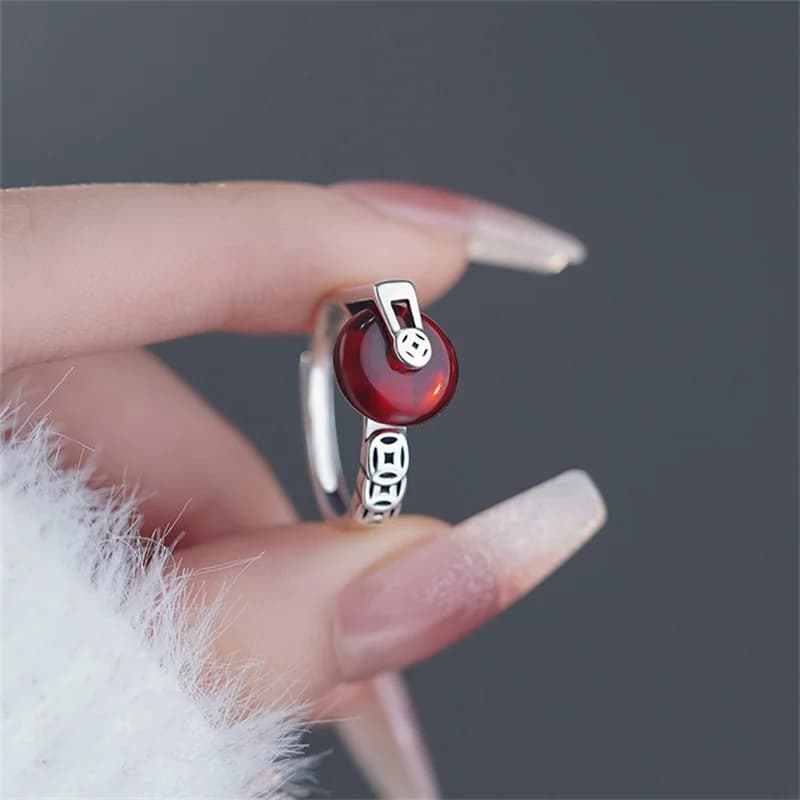 Bague porte-bonheur pour femmes, bijoux Vintage en Jade rouge, boucle avec personnage chinois, la Fortune tourne, bijoux porte-bonheur