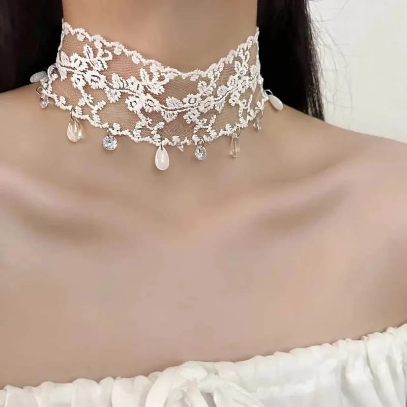 2025 mode délicate dentelle collier ras du cou pour les filles subtil séduisant Aura clavicule chaîne courulée fille chaude élégant tour de cou