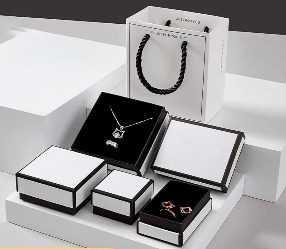 Boîte d'emballage de bijoux parfumée, petite boîte d'emballage de bijoux, noir et blanc, clou d'oreille, bague, bracelet, collier