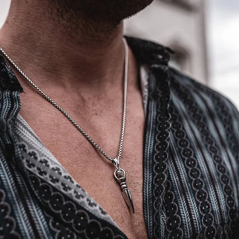 Collier avec pendentif en acier inoxydable pour hommes, collier avec Phurba Kilaya bouddhiste tibétain, Vajrayana bouddhiste, Vajra Dorje, poignard, amulette, Protection 24 pouces