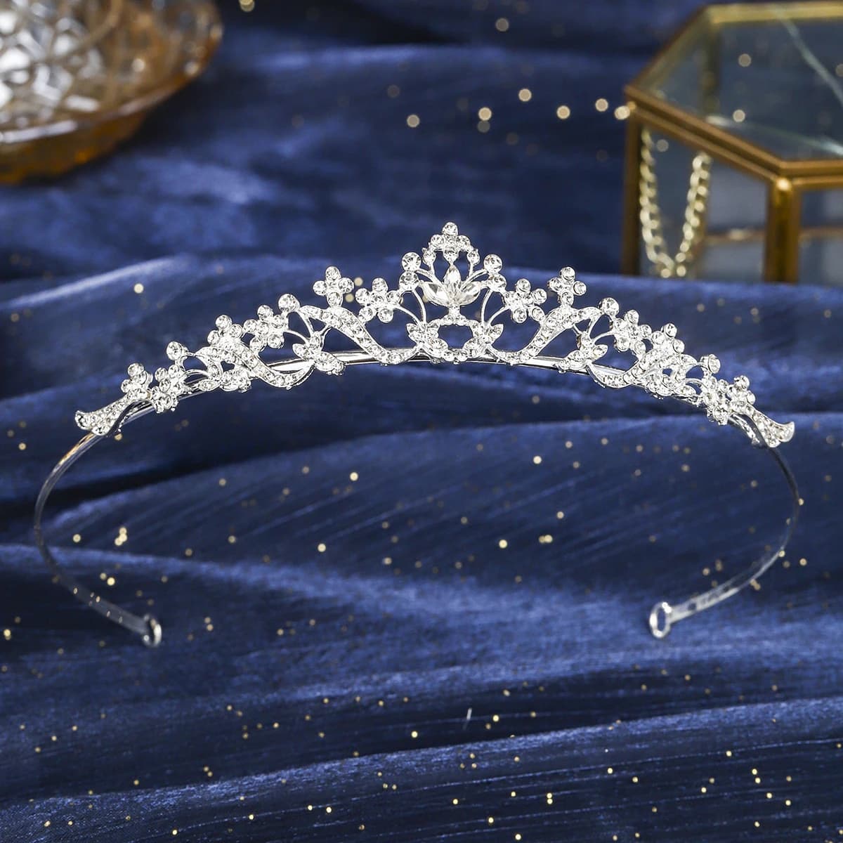 Couronne de luxe en argent pour femmes, diadème de fleur en strass délicat, bandeau de cheveux, bijoux de fête de vacances, accessoires pour cheveux en cadeau
