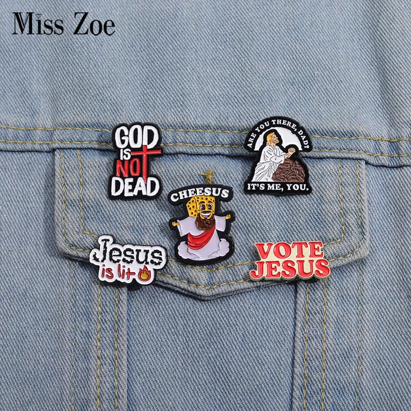 Épingles en émail personnalisées Jésus est allumé, broches DIEU n'est pas mort, insignes de revers, bijoux Saint Jésus, cadeau pour les amis