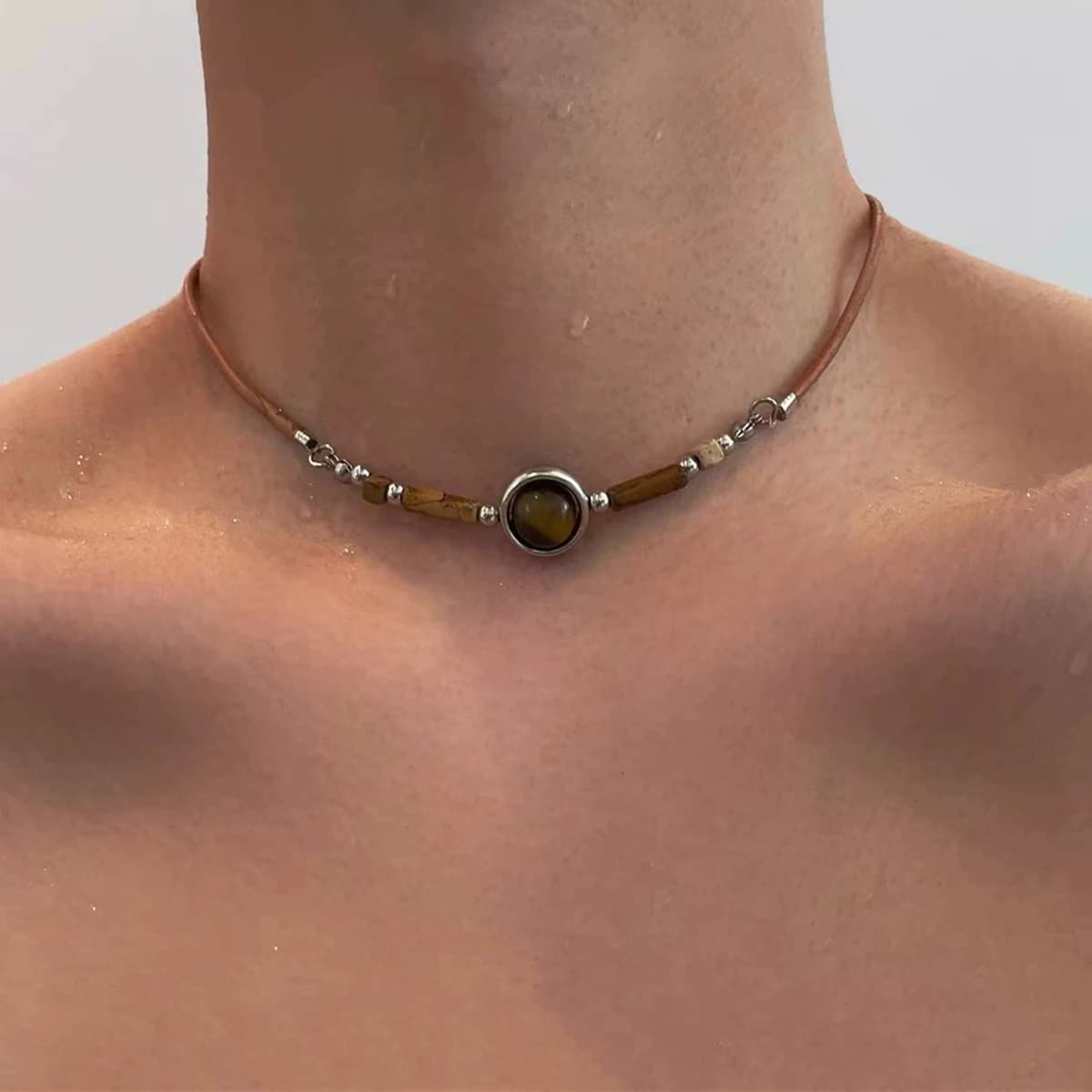 Collier de perles en pierre d'oeil de tigre