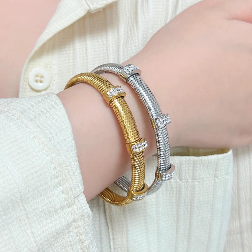 Exclusif nouveau élastique spirale en acier inoxydable ensemble de Bijoux charme 3 accessoires géométriques glacés