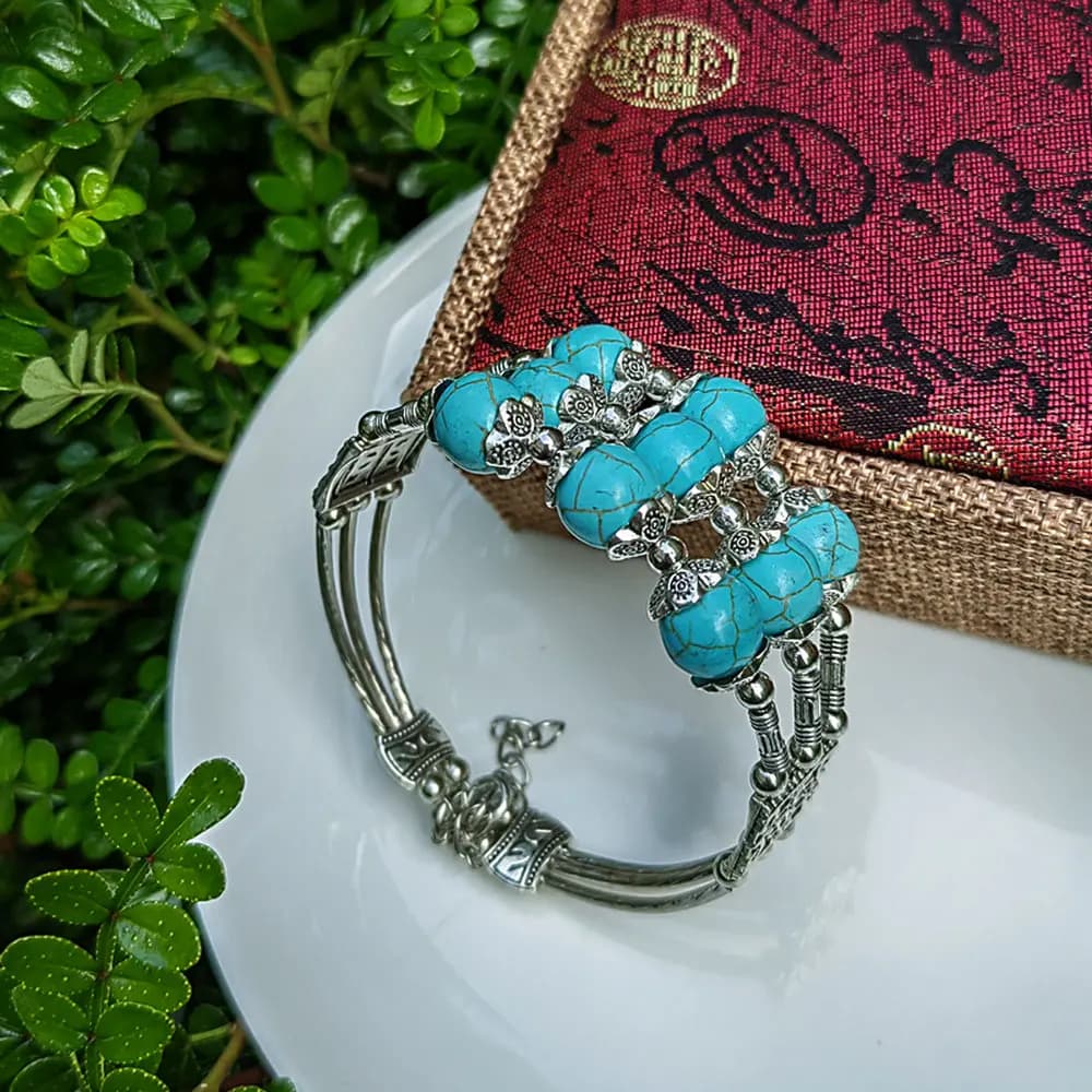 Bracelet à trois rangées de Style ethnique, pièce de bijoux polyvalente faite à la main pour femmes