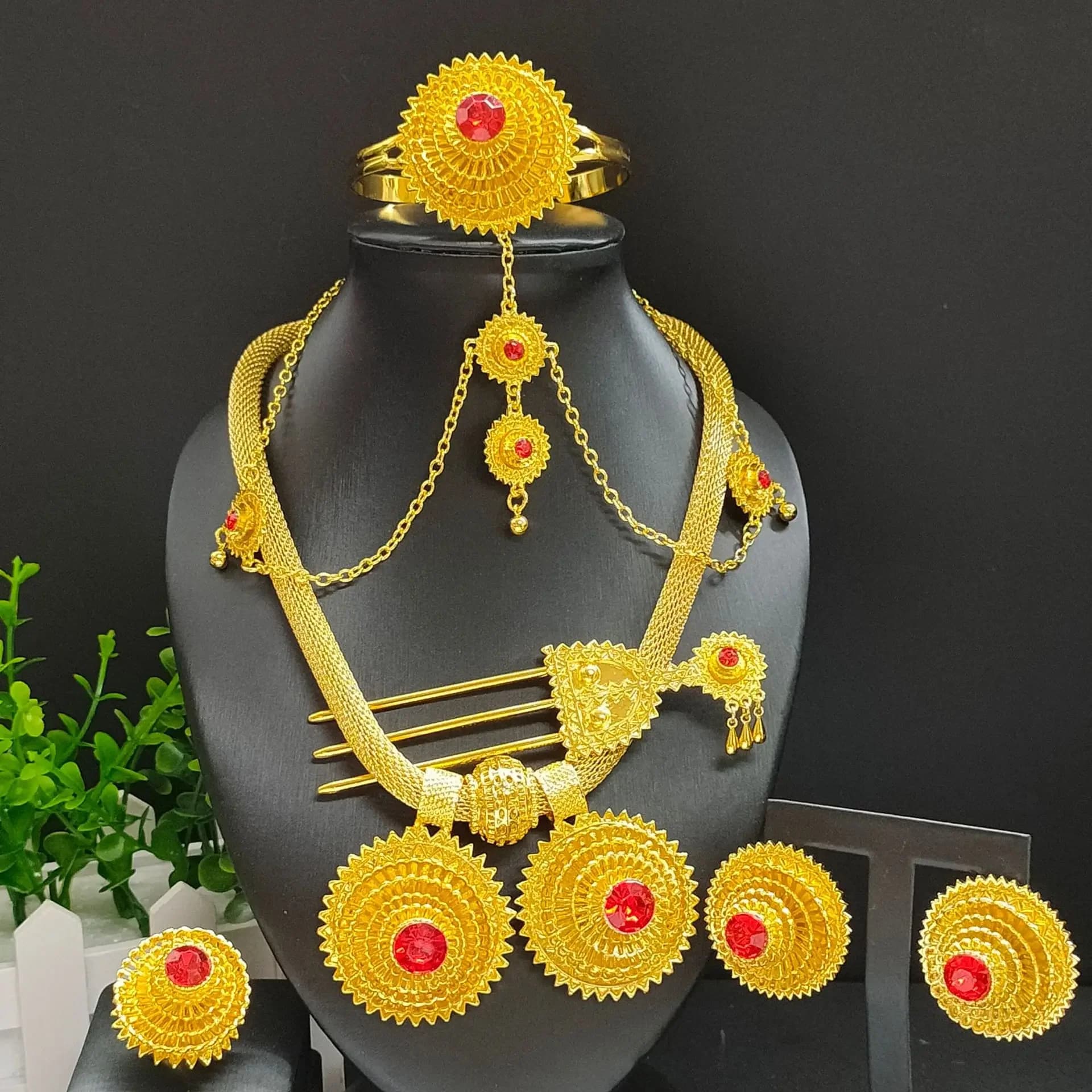 Ensemble de bijoux en or plaqué 24 carats, collier, boucles d'oreilles, bracelet, bague, bijoux en alliage, ensemble de six pièces, best-seller de Dubaï