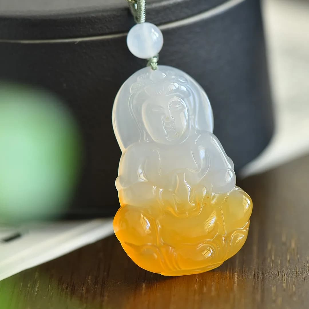 Collier pendentif en cristal naturel pour hommes et femmes, agate, calcédoine, amulette de maintien en sécurité, cadeaux de bijoux, mode Guanyin, diversifier, Feng Shui