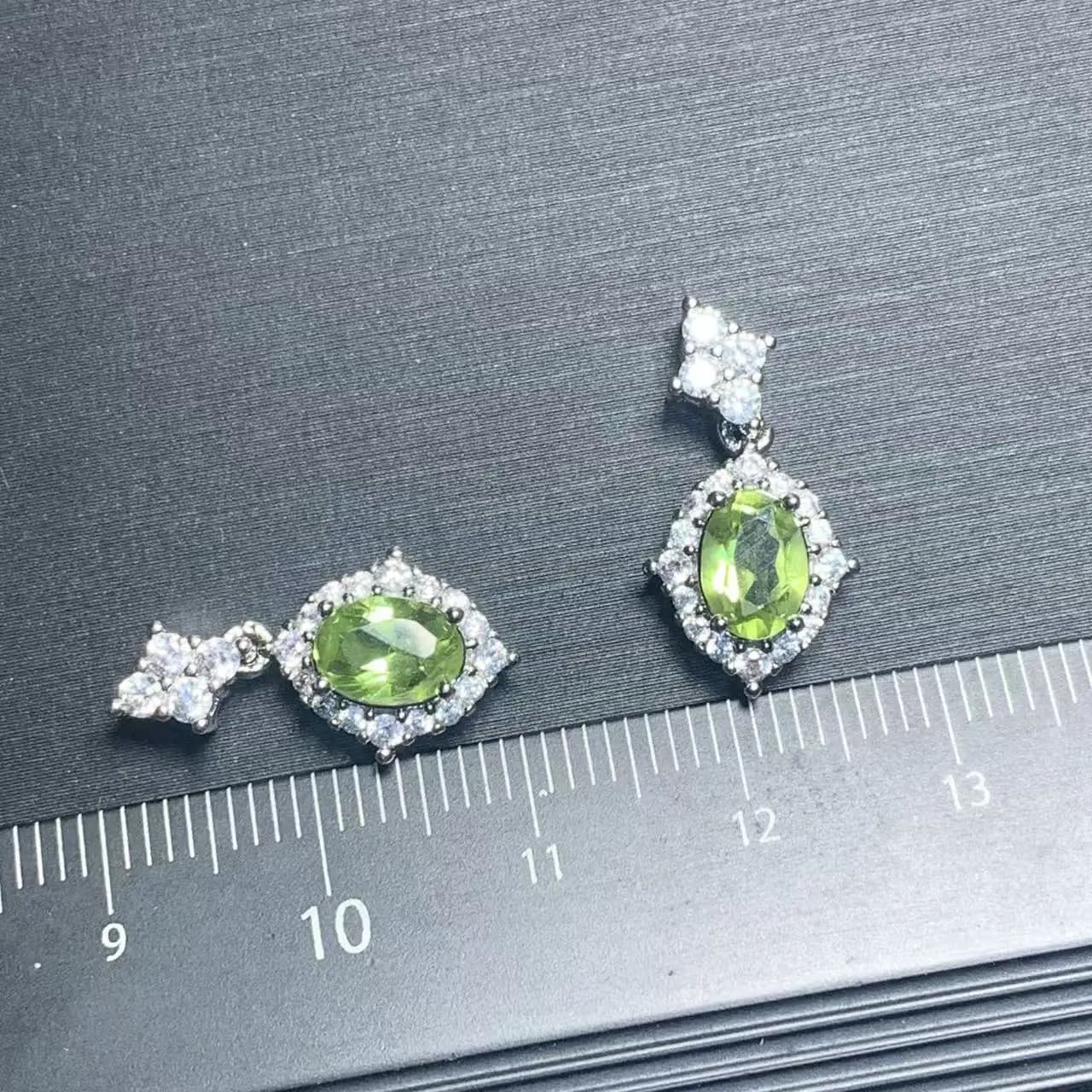 Collier pendentif ovale en péridot naturel 55 mm, bijoux fins faits à la main, pierres en gros, énergie de guérison, cadeau porte-bonheur