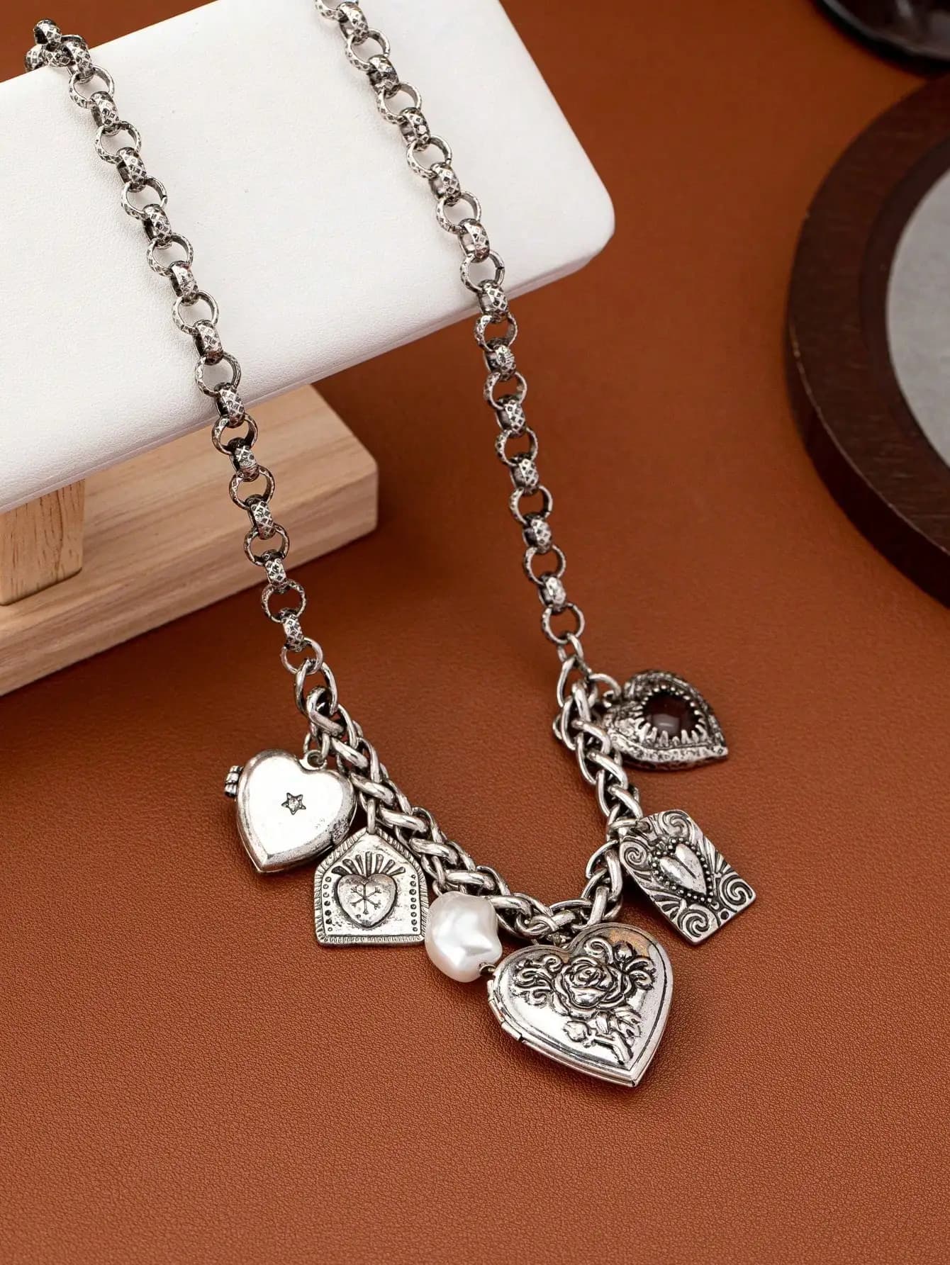 Collier pour femme tendance, sexy, luxe léger, à la mode, décontracté, polyvalent, multi-pendentifs
