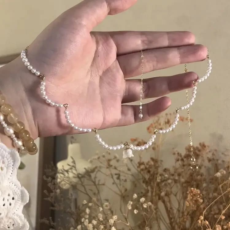 Collier de perles du muguet, nouveau Style, chaîne de clavicule de luxe polyvalente et légère pour femmes