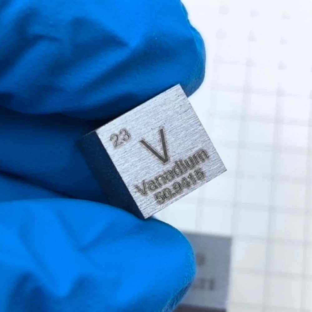 Ornement de Cube de Vanadium en métal de 10mm, affichage de tableau périodique, cadeau de collection pour la recherche académique et l'enseignement, modèle Miniature