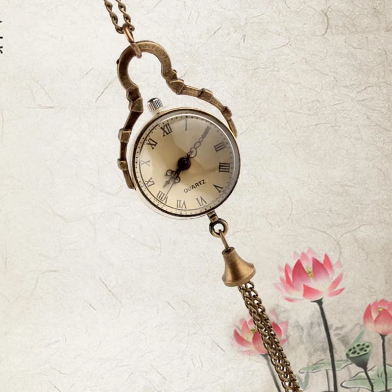 Montre de poche Vintage rétro à Quartz, boule ronde, Fob, pompon, pull, collier, chaîne, bijoux, cadeaux pour femmes, nouvelle mode