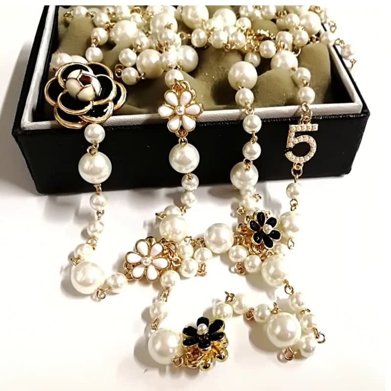 Collier ras du cou en cristal de luxe pour femmes