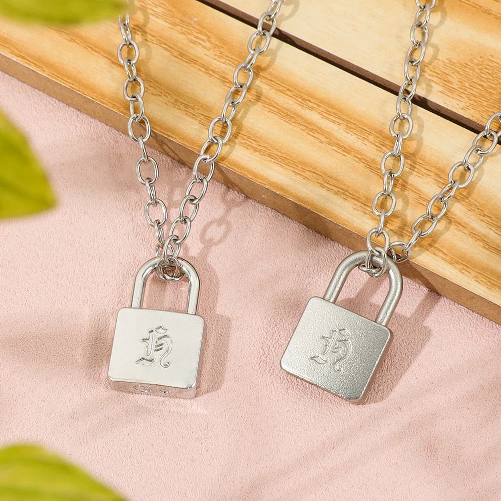 Collier Hyunjin Lock créatif et tendance, style identique à celui de Huang Xuanchen, nouveau collier punk pour hommes et femmes, cadeaux pour fans