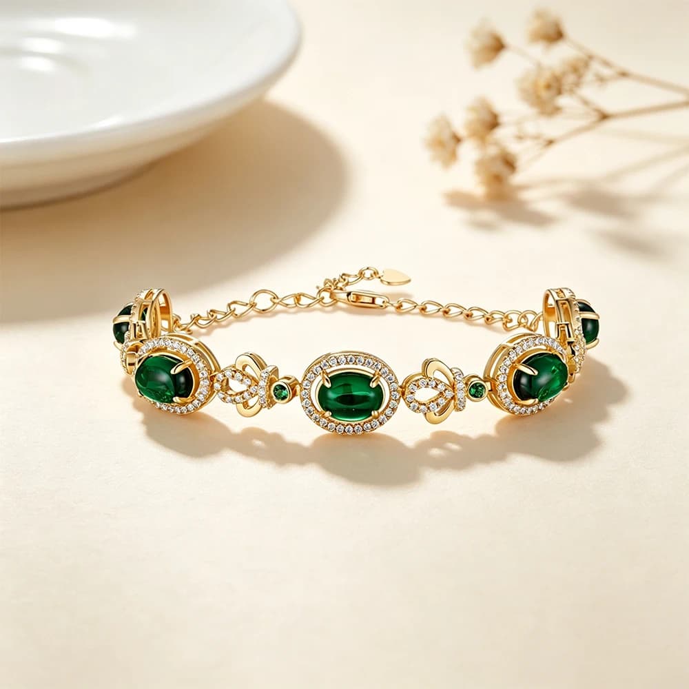 Bracelet TYYL plaqué or 14 carats avec pierres synthétiques vertes et zircon 5A, élégant bijou vintage à maillons pour femme, idéal pour un anniversaire