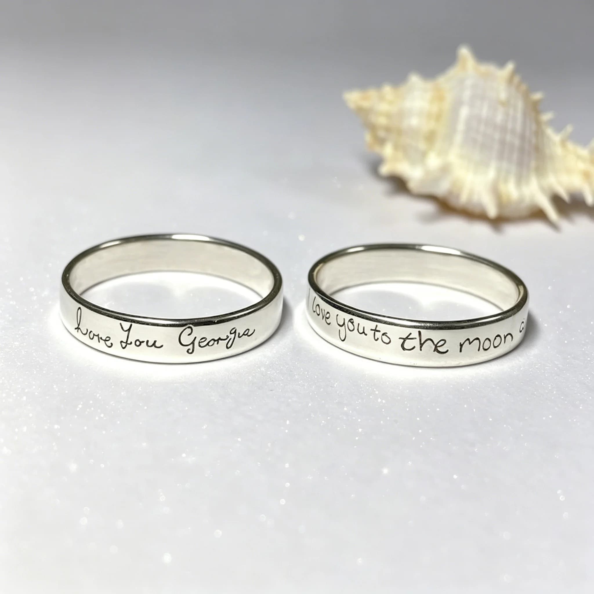 Bague personnalisée avec inscription manuscrite