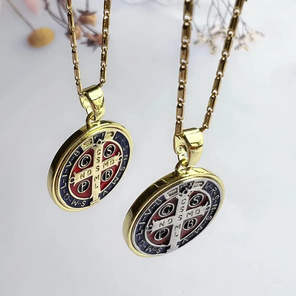Collier pendentif religieux en noix de coco pour femme, tour de cou croix San Benito, cadeau de fête des mères, 22mm