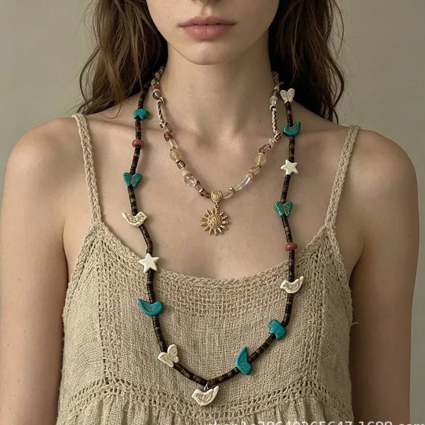 Collier rétro en pierre naturelle