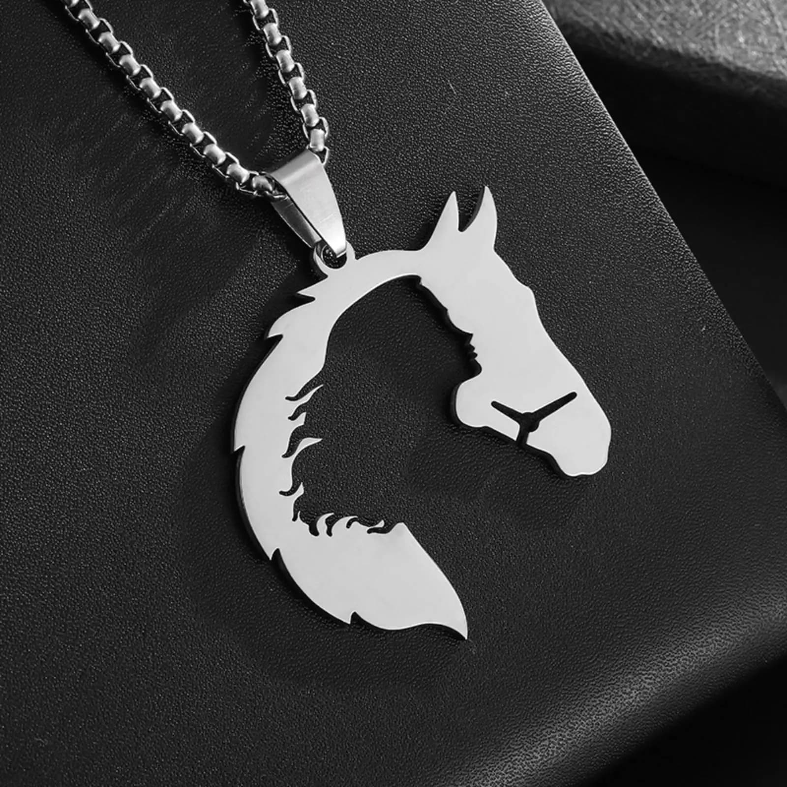 Collier pendentif tête de cheval pour femmes et hommes